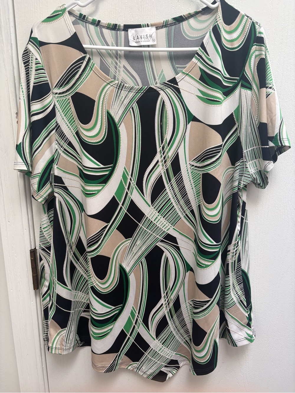 Lavish Green, Black & Beige Swirl Short Sleeve Top